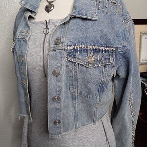 RUE21 light wash rhinestone fringed denim jacket - Size M